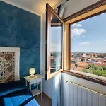 Elegante Vista Mare
