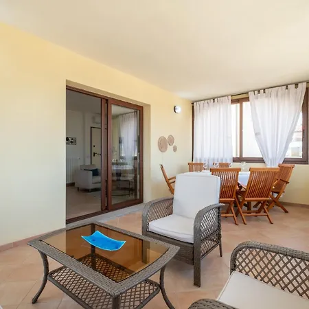 Apartamento Elegante Vista Mare Olbia